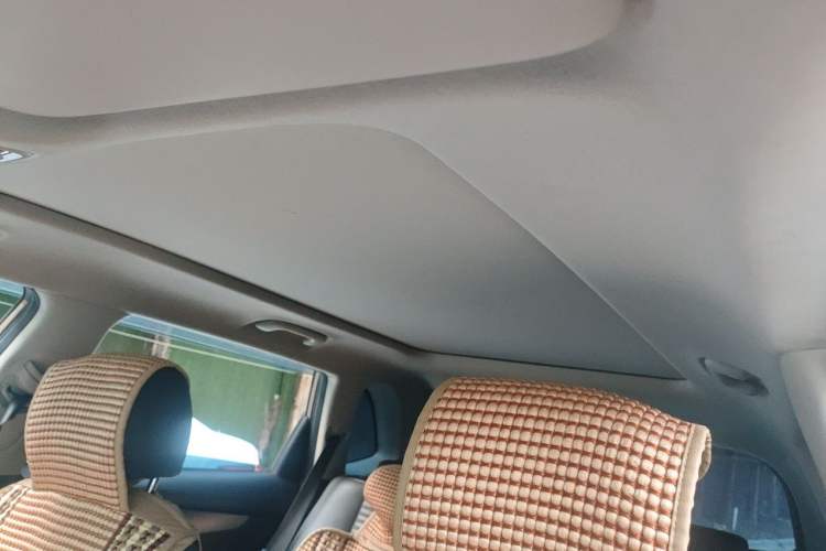 Used Kia Sportage R 2018 2.0L Automatic Smart Luxury Version China V Standard Headliner