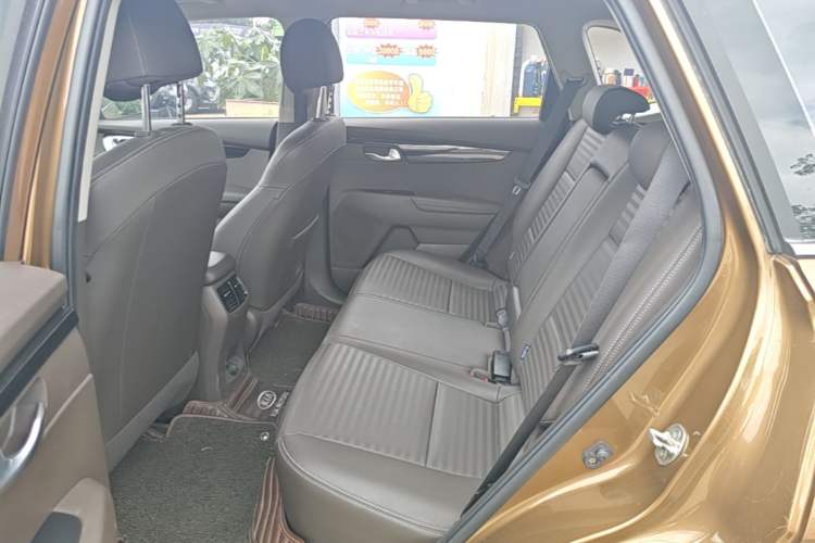Used Kia Sportage R 2018 2.0L Automatic Smart Luxury Version China V Standard Left Rear Seat