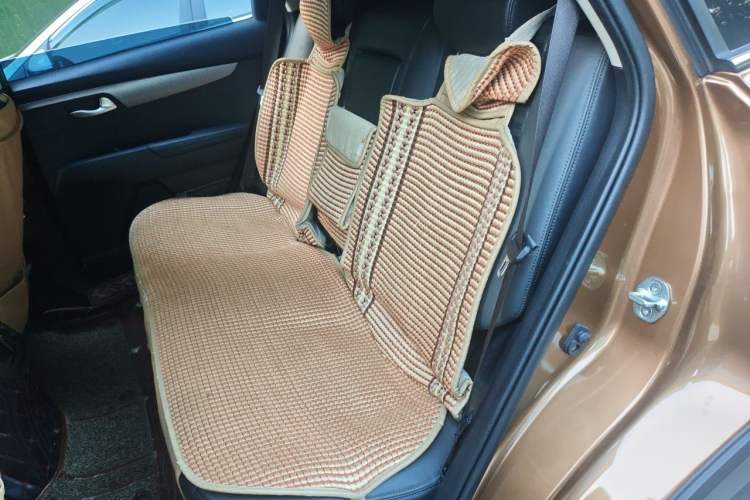 Used Kia Sportage R 2018 2.0L Automatic Smart Luxury Version China V Standard Left Rear Seat