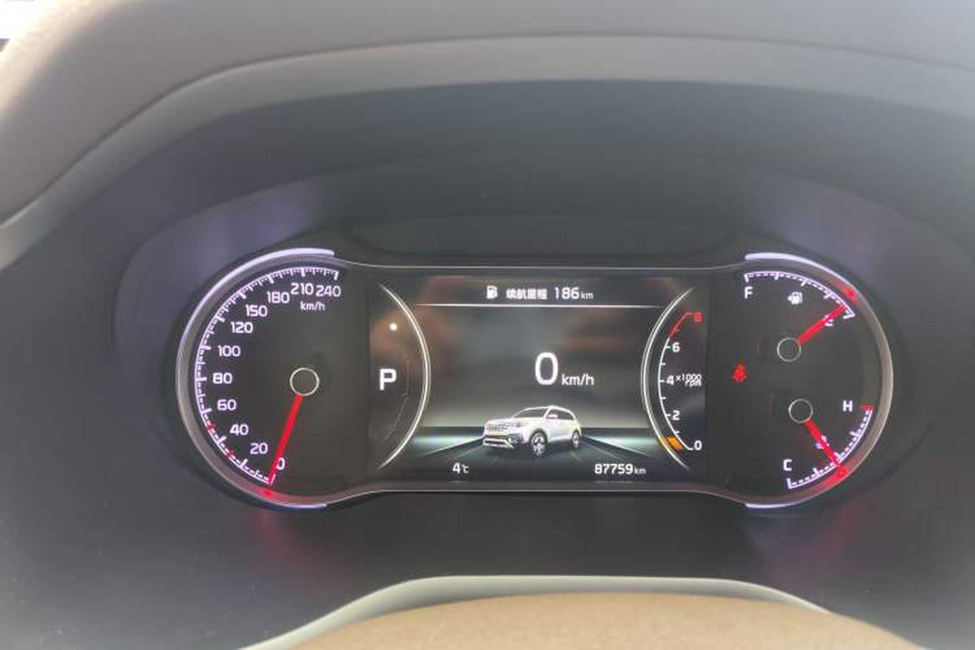 Used Kia Sportage R 2018 2.0L Automatic Smart Luxury Version China V Standard Odometer Close Up