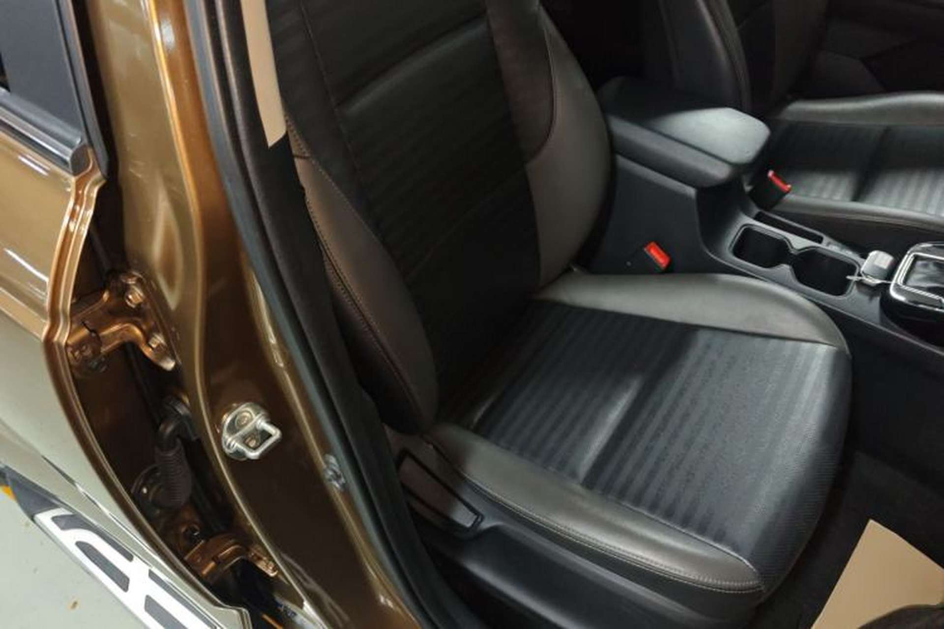 Used Kia Sportage R 2018 2.0L Automatic Smart Luxury Version China V Standard Right Front Seat