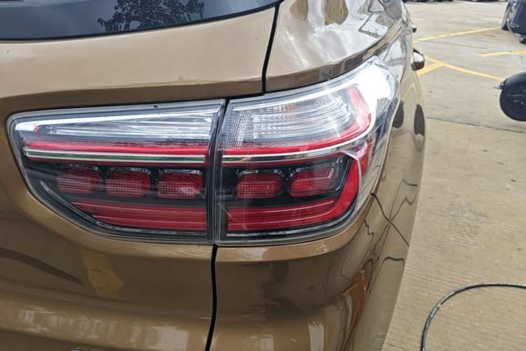 Used Kia Sportage R 2018 2.0L Automatic Smart Luxury Version China V Standard Right Rear Taillight