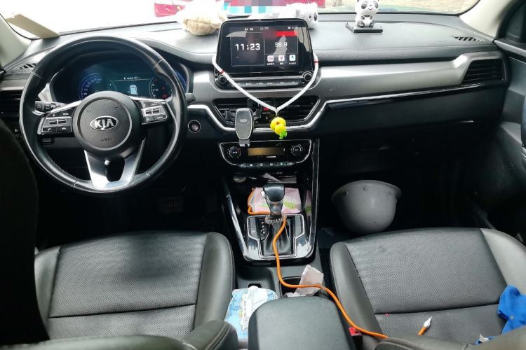Used Kia Sportage R 2018 2.0L Automatic Smart Luxury Version China V Standard Center Console