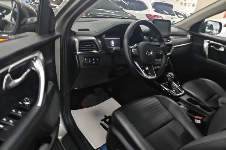 Used Kia Sportage R 2018 2.0L Automatic Smart Luxury Version China V Standard Driver Seat