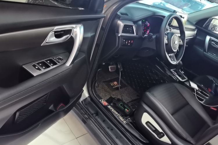 Used Kia Sportage R 2018 2.0L Automatic Smart Luxury Version China V Standard Driver Seat