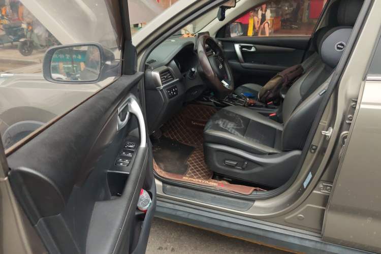Used Kia Sportage R 2018 2.0L Automatic Smart Luxury Version China V Standard Driver Seat