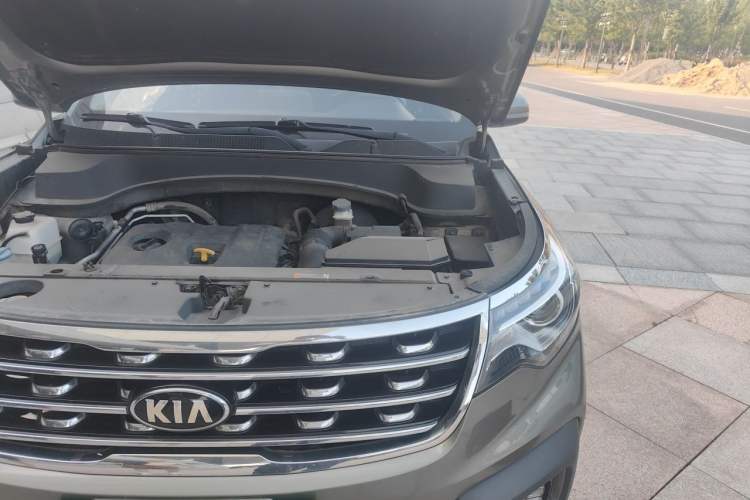 Used Kia Sportage R 2018 2.0L Automatic Smart Luxury Version China V Standard Engine Bay Left