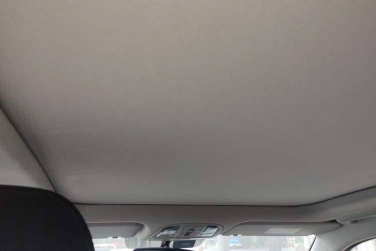 Used Kia Sportage R 2018 2.0L Automatic Smart Luxury Version China V Standard Headliner