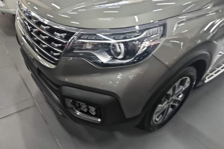 Used Kia Sportage R 2018 2.0L Automatic Smart Luxury Version China V Standard Left Front Headlight