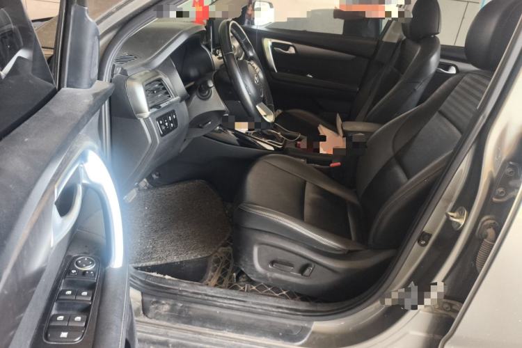 Used Kia Sportage R 2018 2.0L Automatic Smart Luxury Version China V Standard Left Front Seat