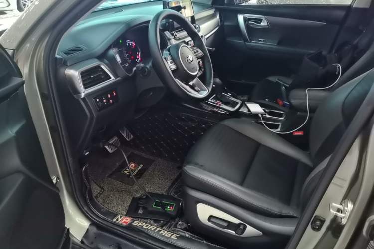 Used Kia Sportage R 2018 2.0L Automatic Smart Luxury Version China V Standard Left Front Seat