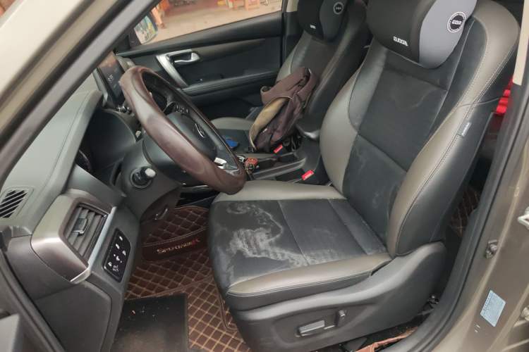 Used Kia Sportage R 2018 2.0L Automatic Smart Luxury Version China V Standard Left Front Seat
