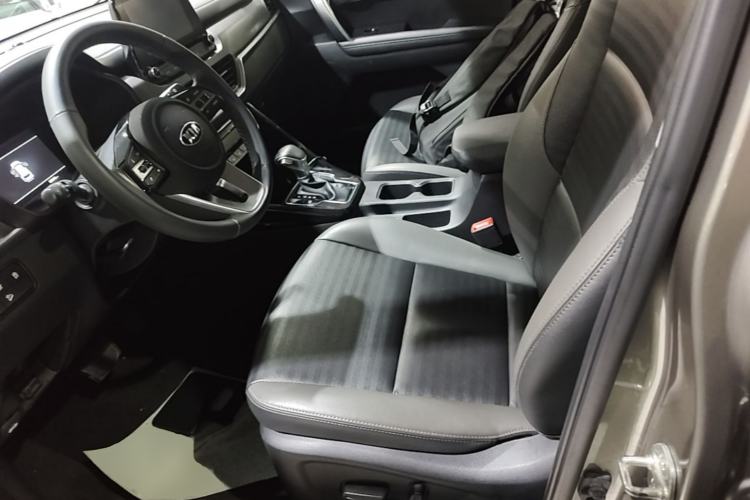 Used Kia Sportage R 2018 2.0L Automatic Smart Luxury Version China V Standard Left Front Seat