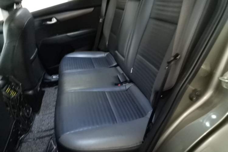 Used Kia Sportage R 2018 2.0L Automatic Smart Luxury Version China V Standard Left Rear Seat