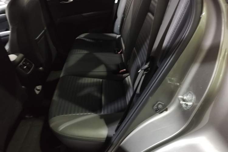 Used Kia Sportage R 2018 2.0L Automatic Smart Luxury Version China V Standard Left Rear Seat