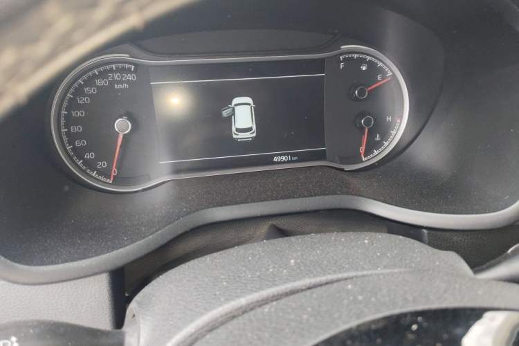 Used Kia Sportage R 2018 2.0L Automatic Smart Luxury Version China V Standard Odometer Close Up