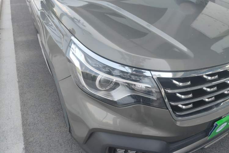 Used Kia Sportage R 2018 2.0L Automatic Smart Luxury Version China V Standard Right Front Headlight