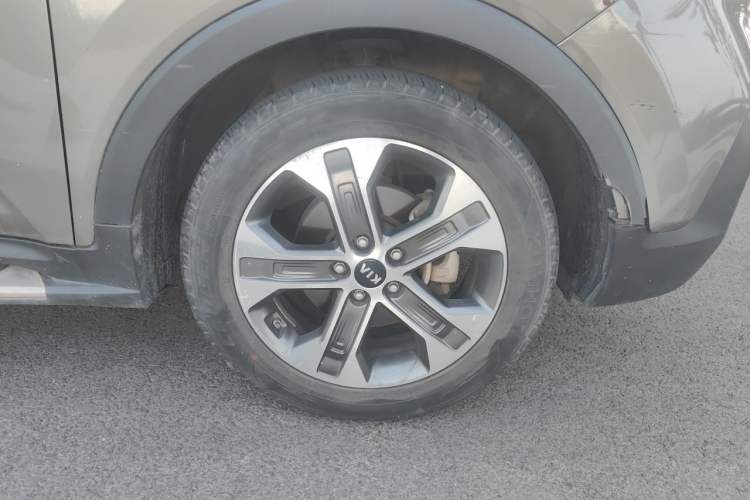 Used Kia Sportage R 2018 2.0L Automatic Smart Luxury Version China V Standard Right Front Wheel Hub
