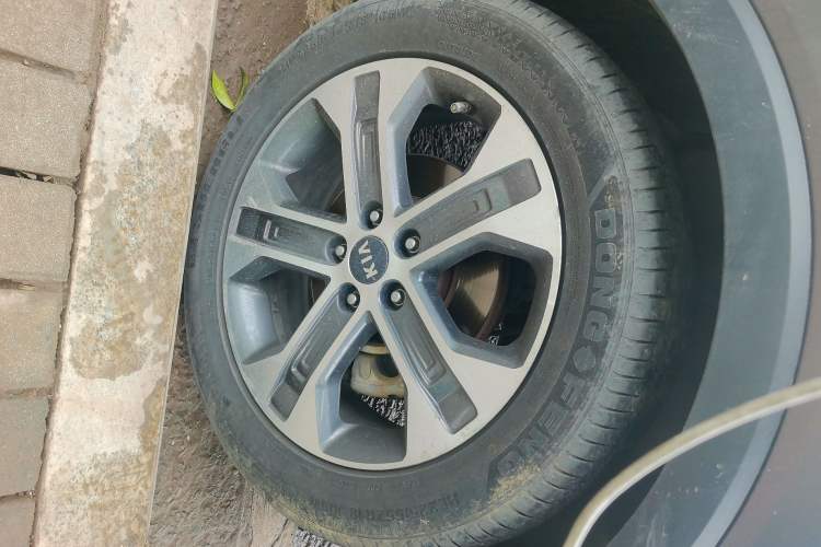 Used Kia Sportage R 2018 2.0L Automatic Smart Luxury Version China V Standard Right Front Wheel Hub