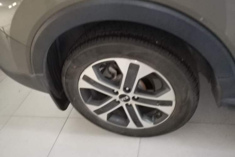 Used Kia Sportage R 2018 2.0L Automatic Smart Luxury Version China V Standard Right Rear Wheel Hub