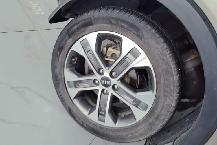 Used Kia Sportage R 2018 2.0L Automatic Smart Luxury Version China V Standard Right Rear Wheel Hub