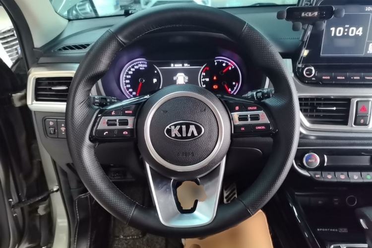 Used Kia Sportage R 2018 2.0L Automatic Smart Luxury Version China V Standard Steering Wheel