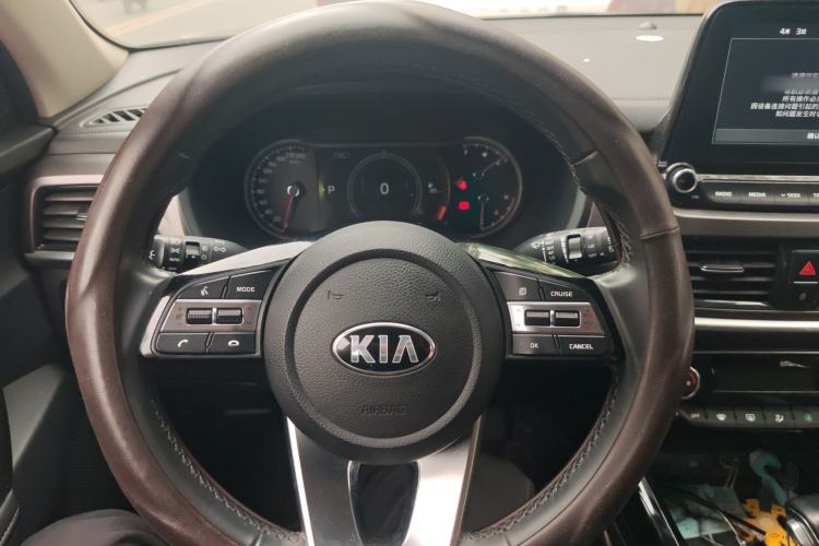 Used Kia Sportage R 2018 2.0L Automatic Smart Luxury Version China V Standard Steering Wheel