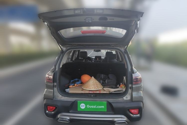 Used Kia Sportage R 2018 2.0L Automatic Smart Luxury Version China V Standard Trunk