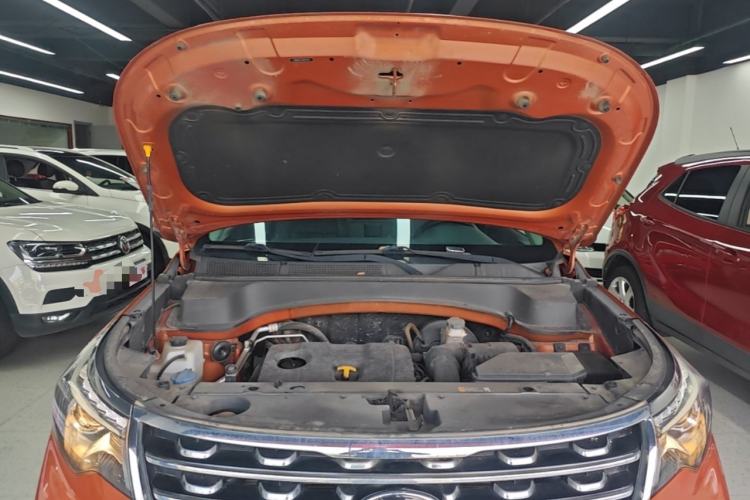 Used Kia Sportage R 2018 2.0L Automatic Smart Luxury Version China V Standard Engine Bay