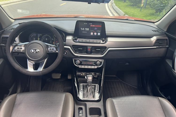 Used Kia Sportage R 2018 2.0L Automatic Smart Luxury Version China V Standard Interior 1