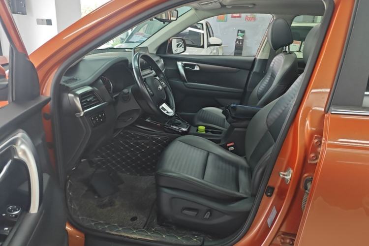 Used Kia Sportage R 2018 2.0L Automatic Smart Luxury Version China V Standard Left Front Seat