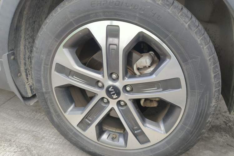 Used Kia Sportage R 2018 2.0L Automatic Smart Luxury Version China V Standard Right Front Wheel Hub