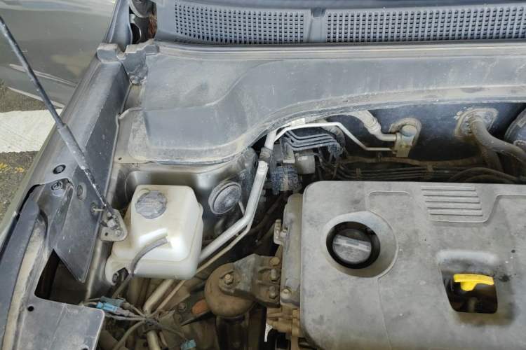 Used Kia Sportage R 2018 2.0L Automatic Smart Luxury Version China V Standard Engine Bay Right