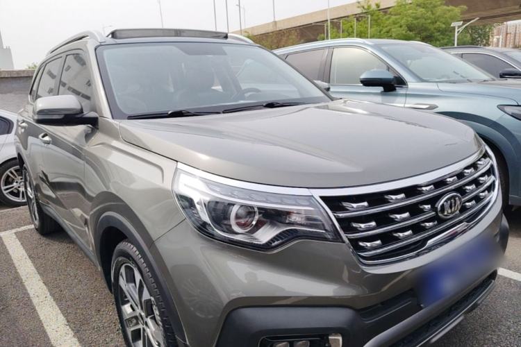 Used Kia Sportage R 2018 2.0L Automatic Smart Luxury Version China V Standard Front Right 45 Deg