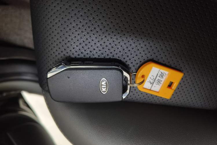 Used Kia Sportage R 2018 2.0L Automatic Smart Luxury Version China V Standard Interior 1