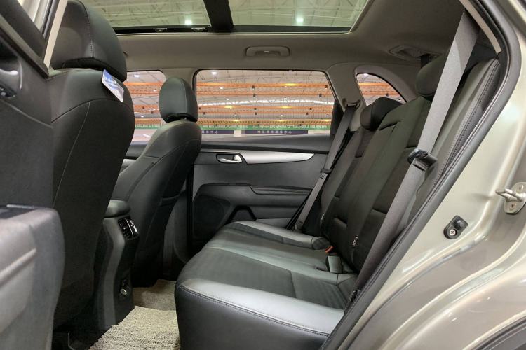 Used Kia Sportage R 2018 2.0L Automatic Smart Luxury Version China V Standard Interior 4
