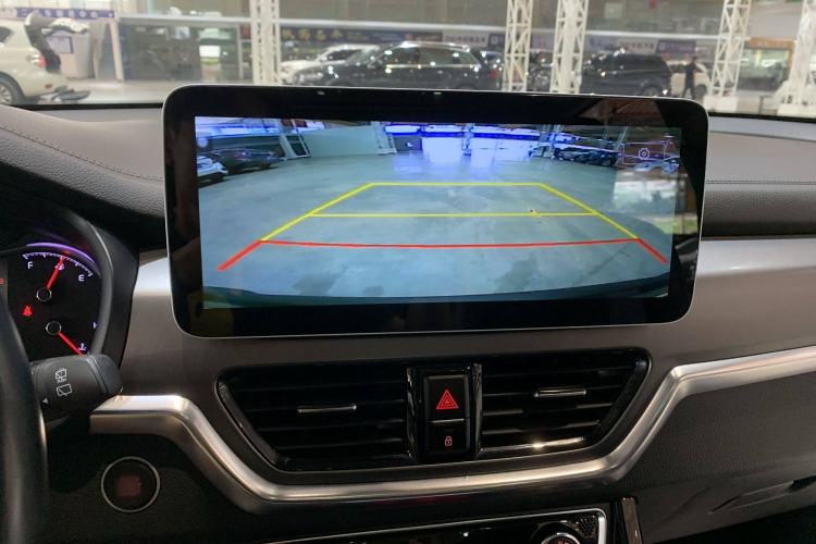 Used Kia Sportage R 2018 2.0L Automatic Smart Luxury Version China V Standard Interior 5