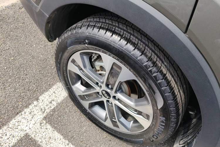 Used Kia Sportage R 2018 2.0L Automatic Smart Luxury Version China V Standard Right Rear Wheel Hub