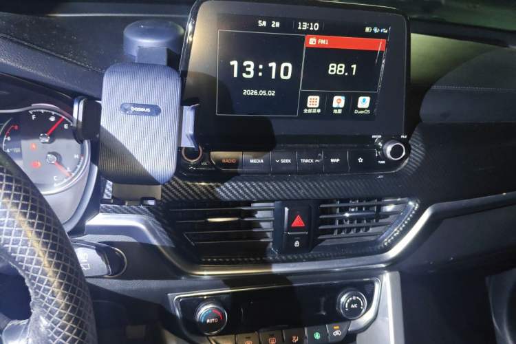 Used Kia Sportage R 2018 2.0L Automatic Smart Luxury Version China V Standard Audio And AC Panel