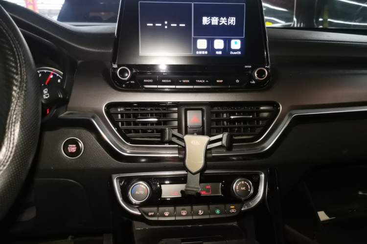 Used Kia Sportage R 2018 2.0L Automatic Smart Luxury Version China V Standard Audio And AC Panel