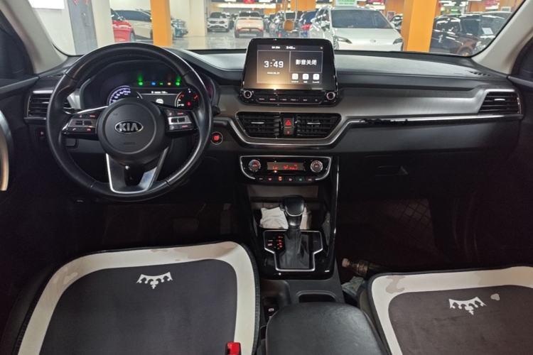 Used Kia Sportage R 2018 2.0L Automatic Smart Luxury Version China V Standard Center Console
