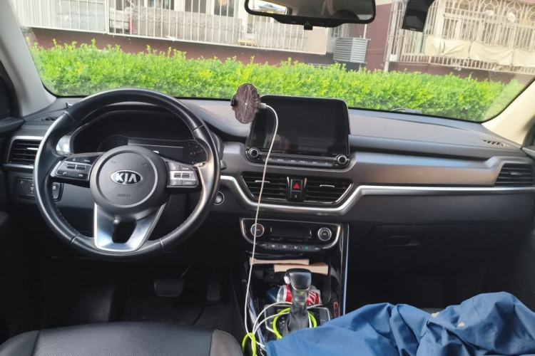 Used Kia Sportage R 2018 2.0L Automatic Smart Luxury Version China V Standard Center Console