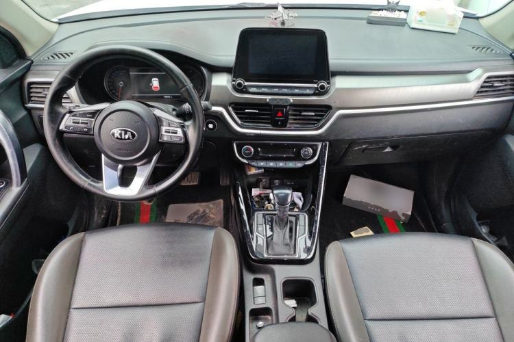 Used Kia Sportage R 2018 2.0L Automatic Smart Luxury Version China V Standard Center Console