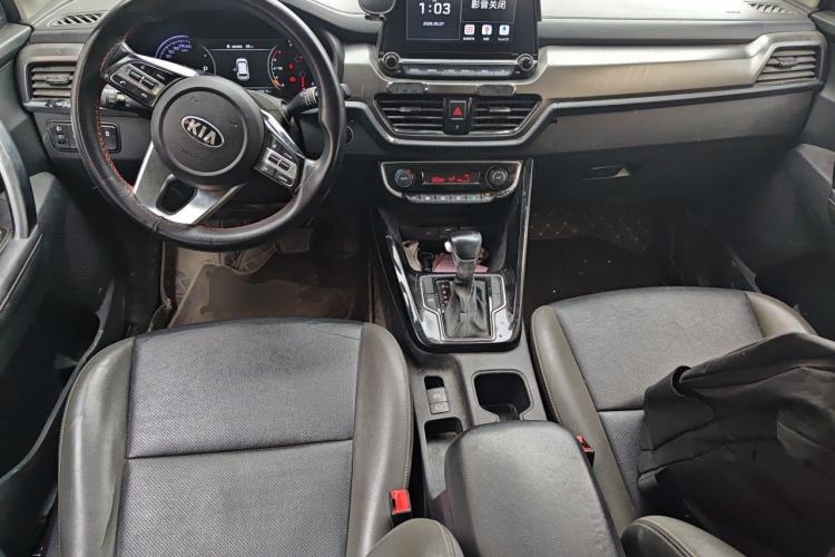 Used Kia Sportage R 2018 2.0L Automatic Smart Luxury Version China V Standard Center Console