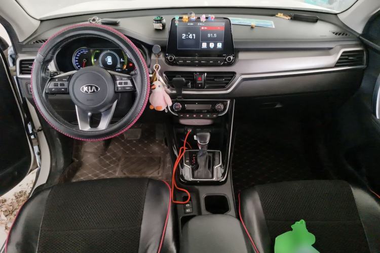 Used Kia Sportage R 2018 2.0L Automatic Smart Luxury Version China V Standard Center Console