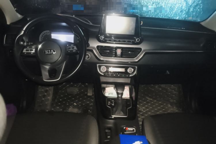 Used Kia Sportage R 2018 2.0L Automatic Smart Luxury Version China V Standard Center Console