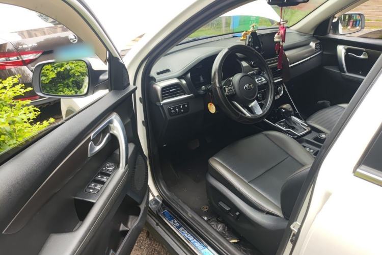 Used Kia Sportage R 2018 2.0L Automatic Smart Luxury Version China V Standard Driver Seat