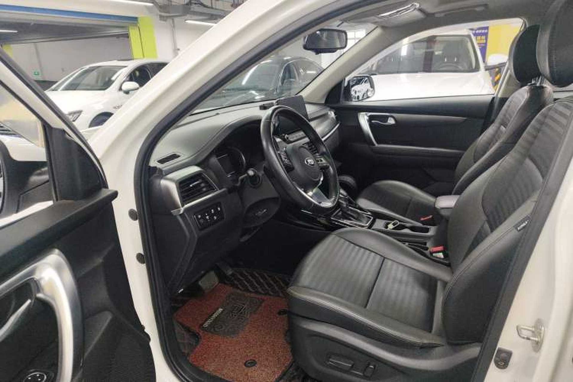 Used Kia Sportage R 2018 2.0L Automatic Smart Luxury Version China V Standard Driver Seat
