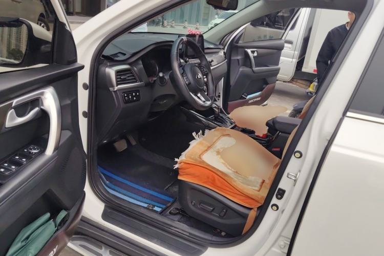 Used Kia Sportage R 2018 2.0L Automatic Smart Luxury Version China V Standard Driver Seat
