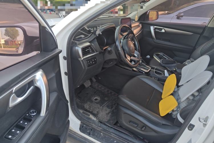Used Kia Sportage R 2018 2.0L Automatic Smart Luxury Version China V Standard Driver Seat